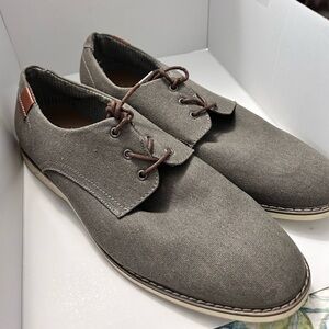 George Gray Men’s Shoes

Size 13